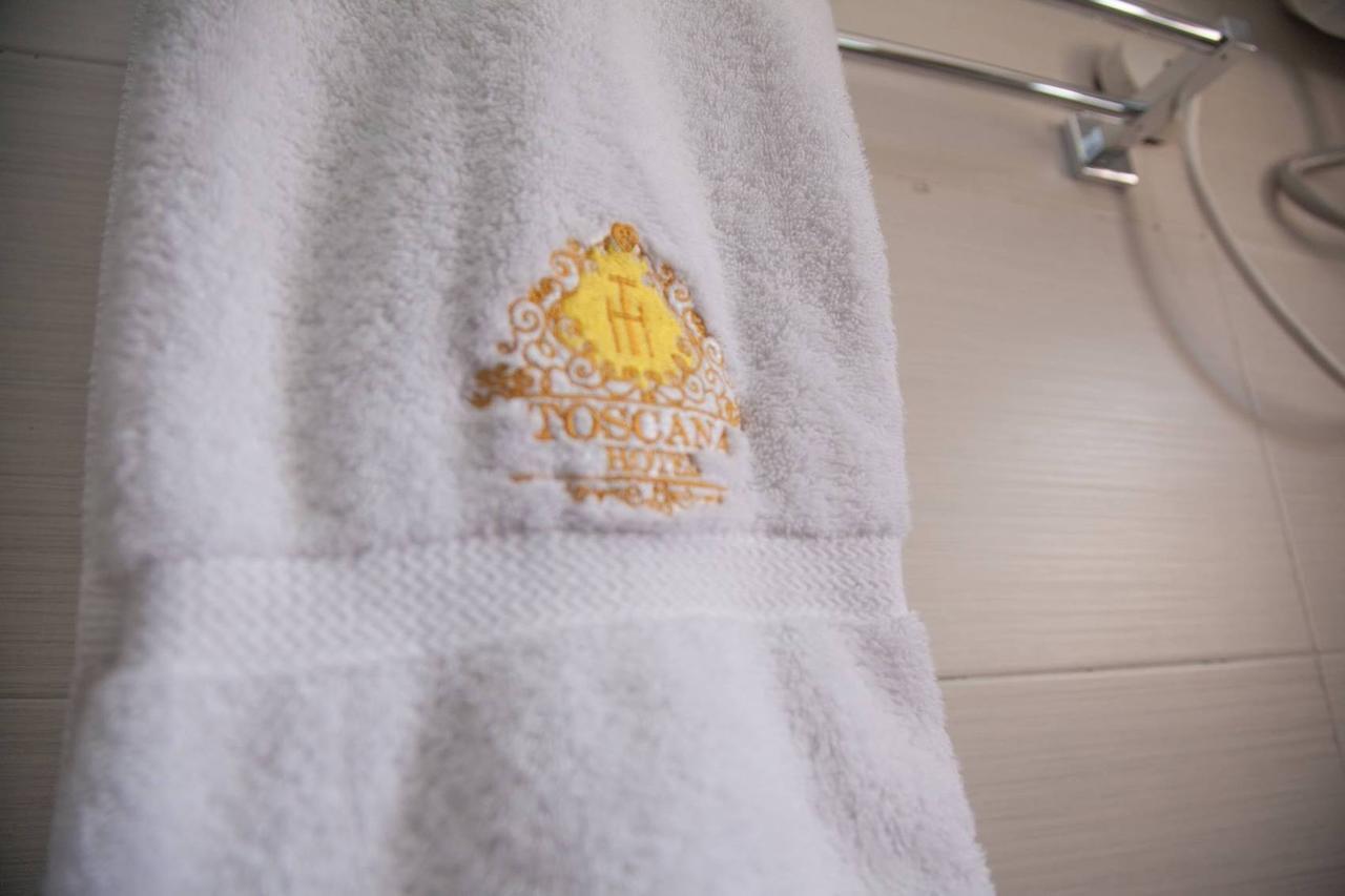 Villa Toscana Hotel And Suits Lagos Exteriör bild